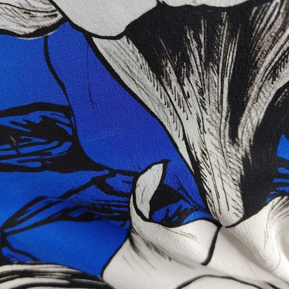 ROBERT Graham silk wrap top size M - Picture 6 of 16